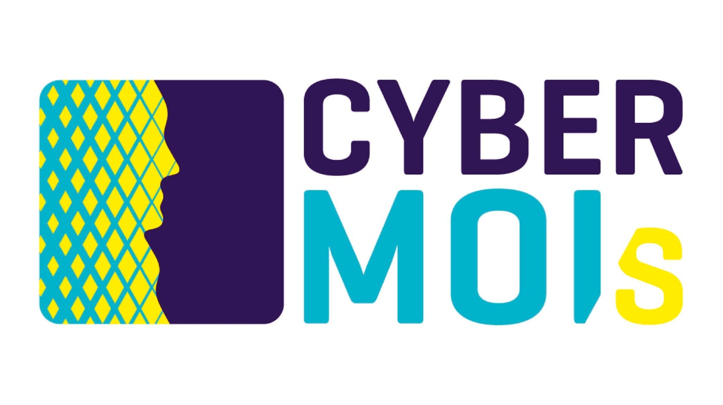 Le logo du CyberMoi/S montrant deux visages stylisés et les mots Cyber Mois.