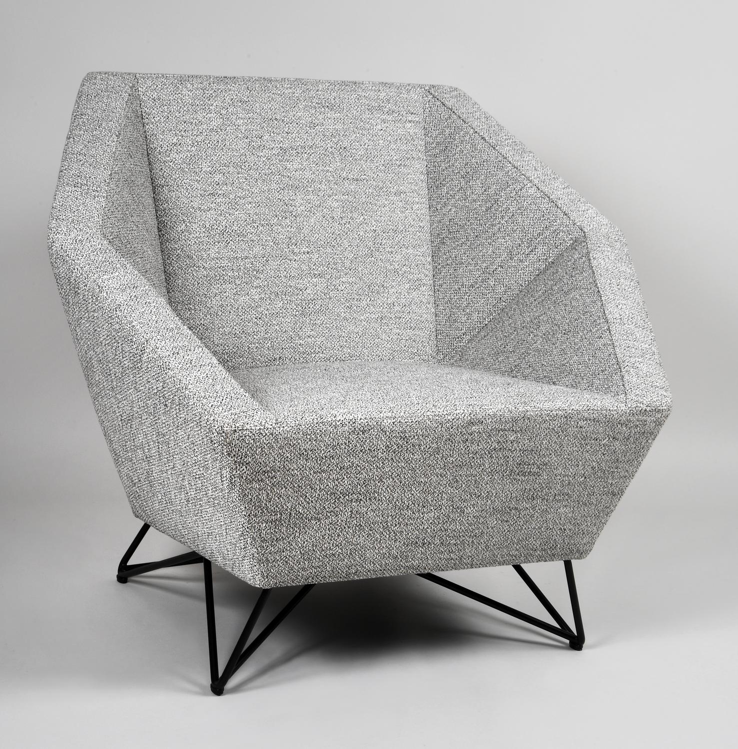 Fauteuil
Studio Grupa, modèle 3angle, 2018. Collection du Mobilier national.