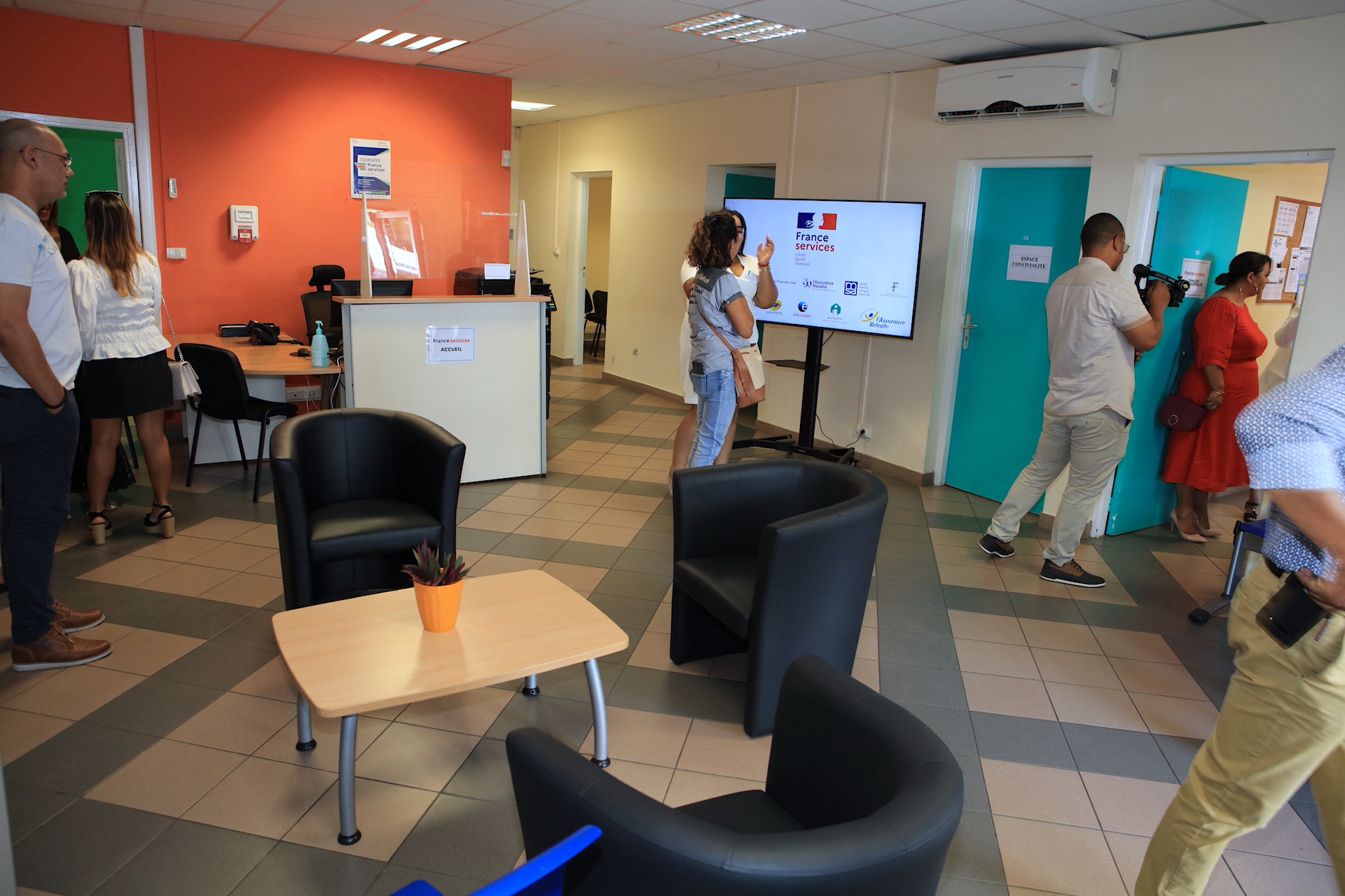 L’intérieur d’une maison France services à La Réunion