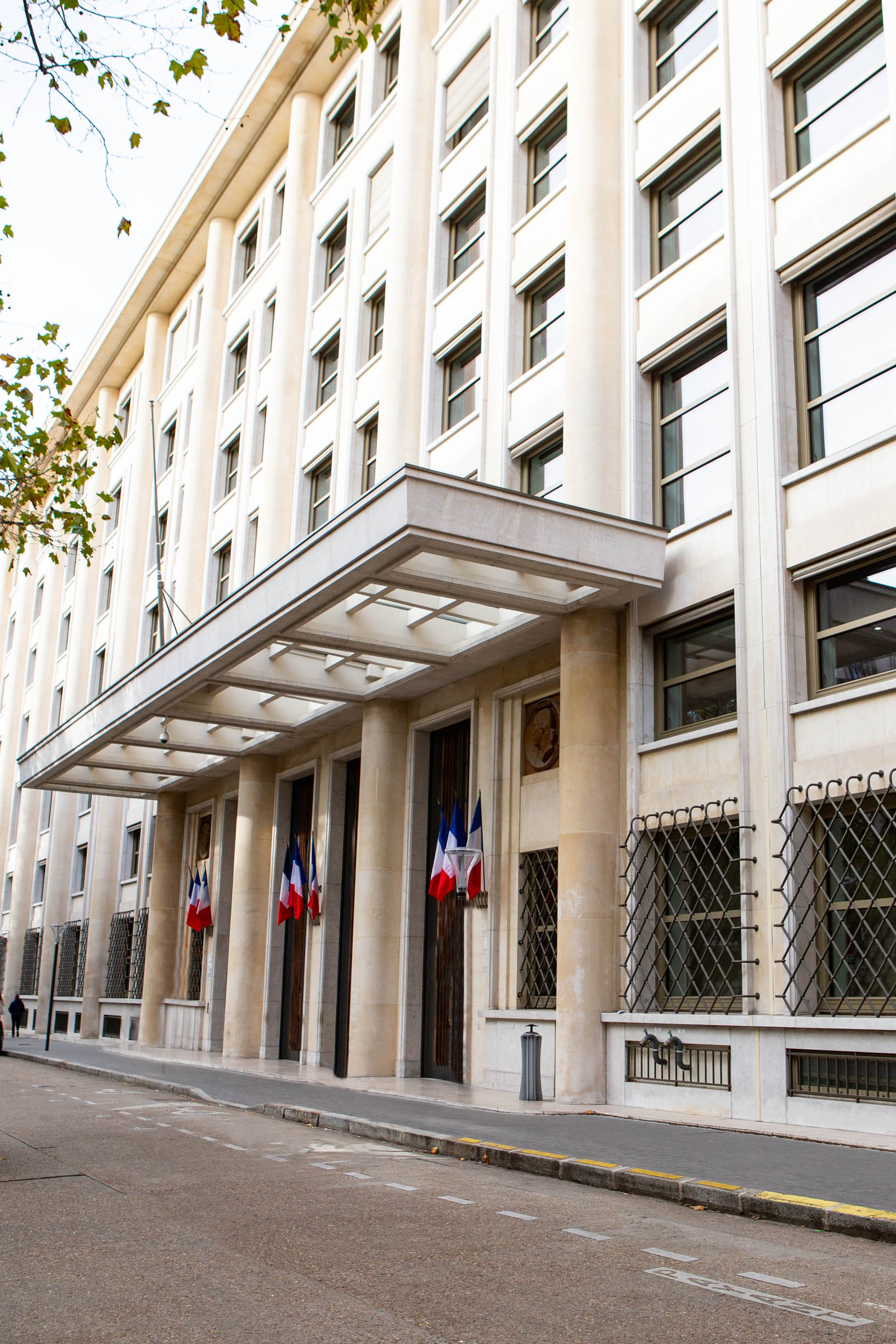 Entrée du 20 avenue de Ségur – source : DSAF