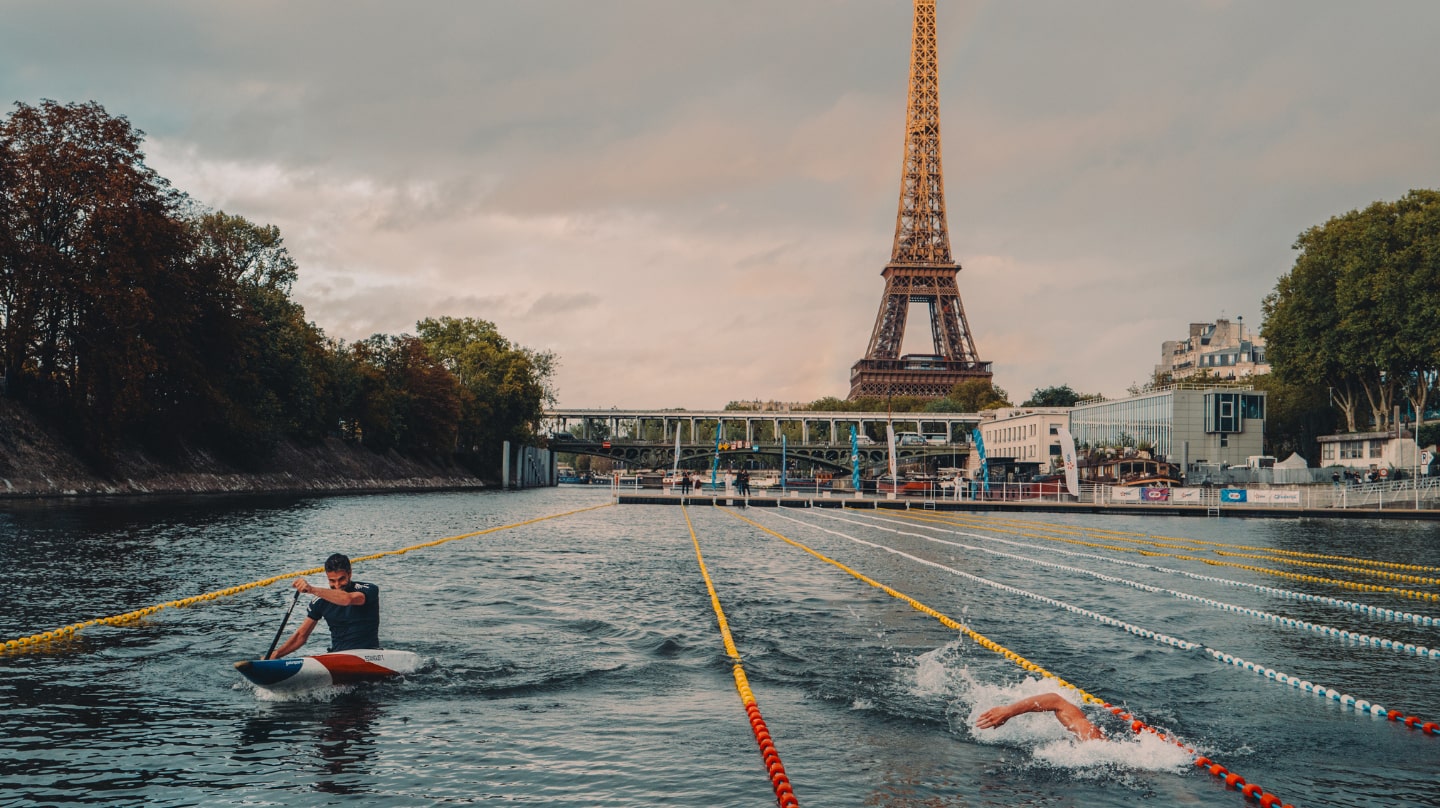 Tony Estanguet, en canoë, s’est mesuré au crawl de Maxime Grousset, récent double champion du monde du papillon.