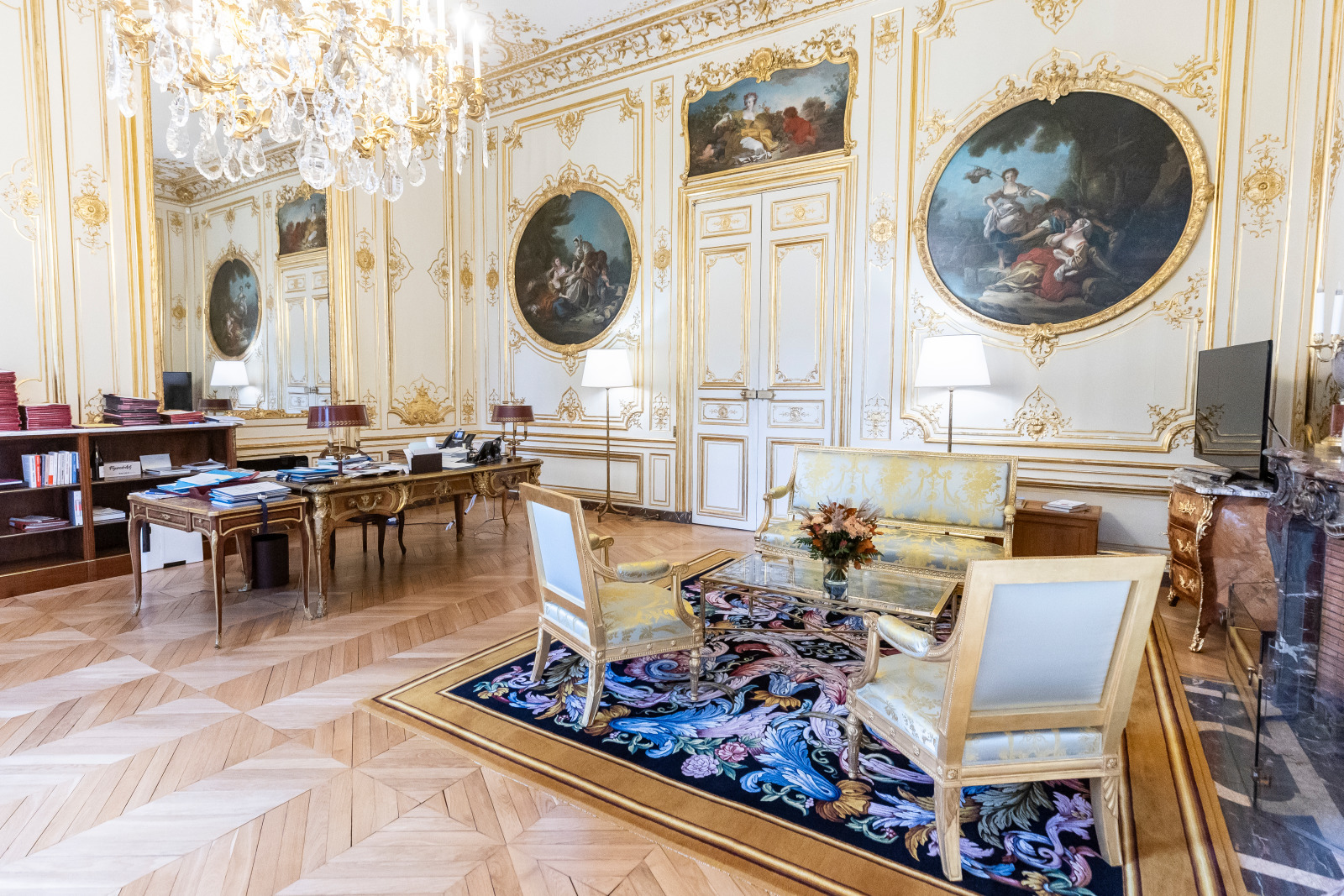 Vue générale du bureau du Premier ministre.